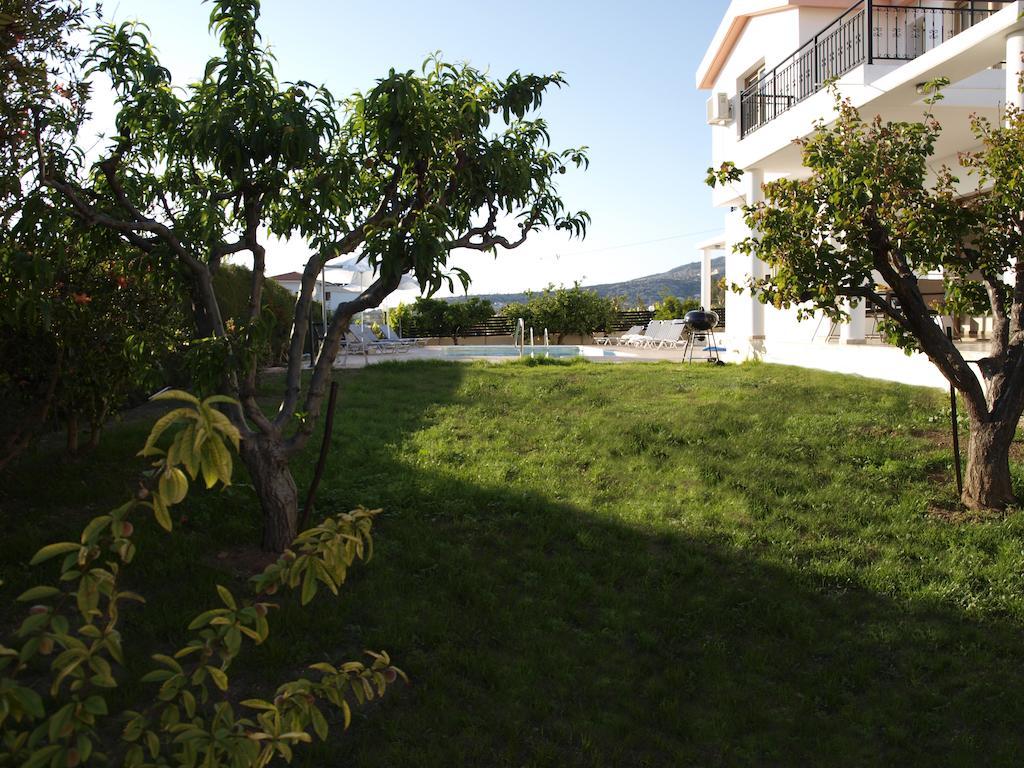 Mariandy Villa 2 Coral Bay Exterior foto